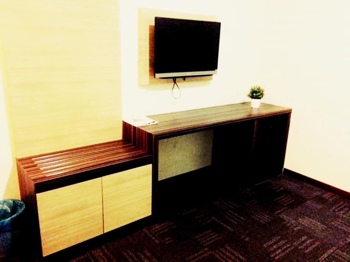 Hotel Sara'S Inn, ชาห์อาลัม ภายนอก รูปภาพ