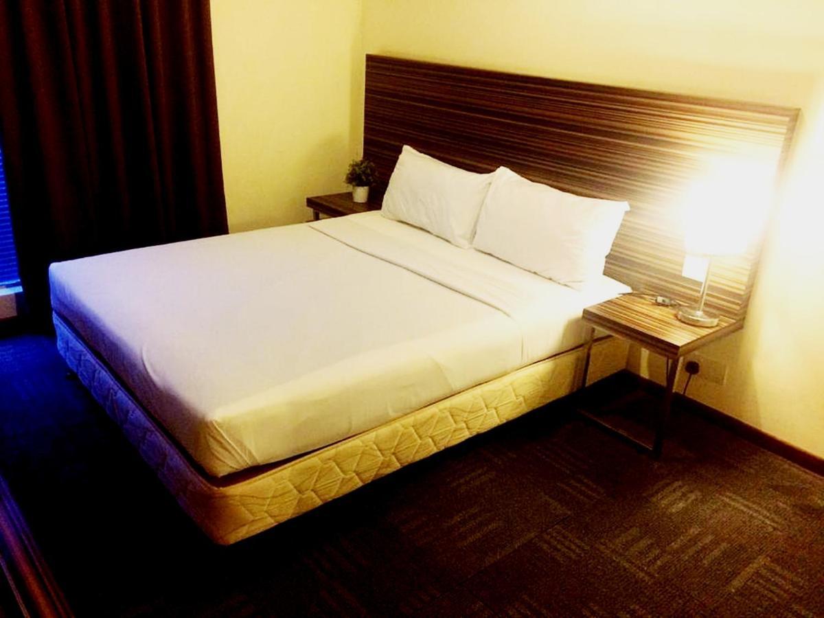 Hotel Sara'S Inn, ชาห์อาลัม ภายนอก รูปภาพ